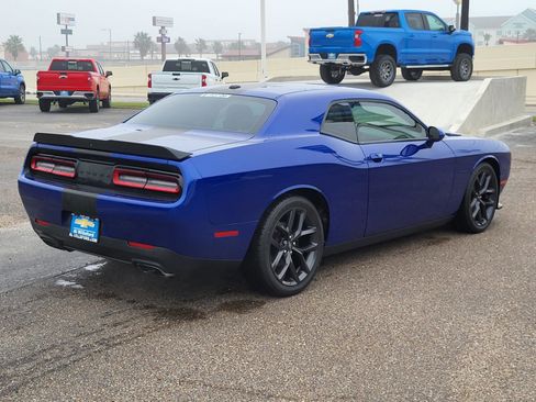 Used 2021 Dodge Challenger R/T w/ Blacktop Package image 5