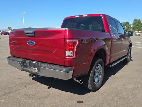 Used 2015 Ford F150 XLT w/ Equipment Group 301A Mid AWD/4WD image 8