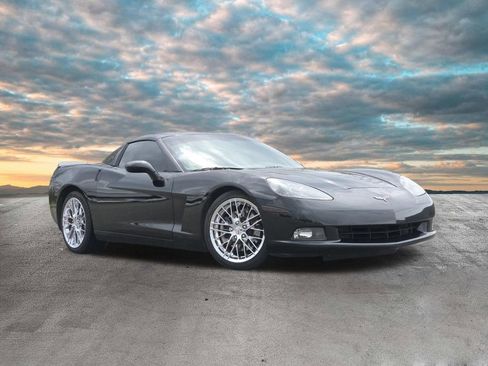 Used 2007 Chevrolet Corvette Coupe image 36