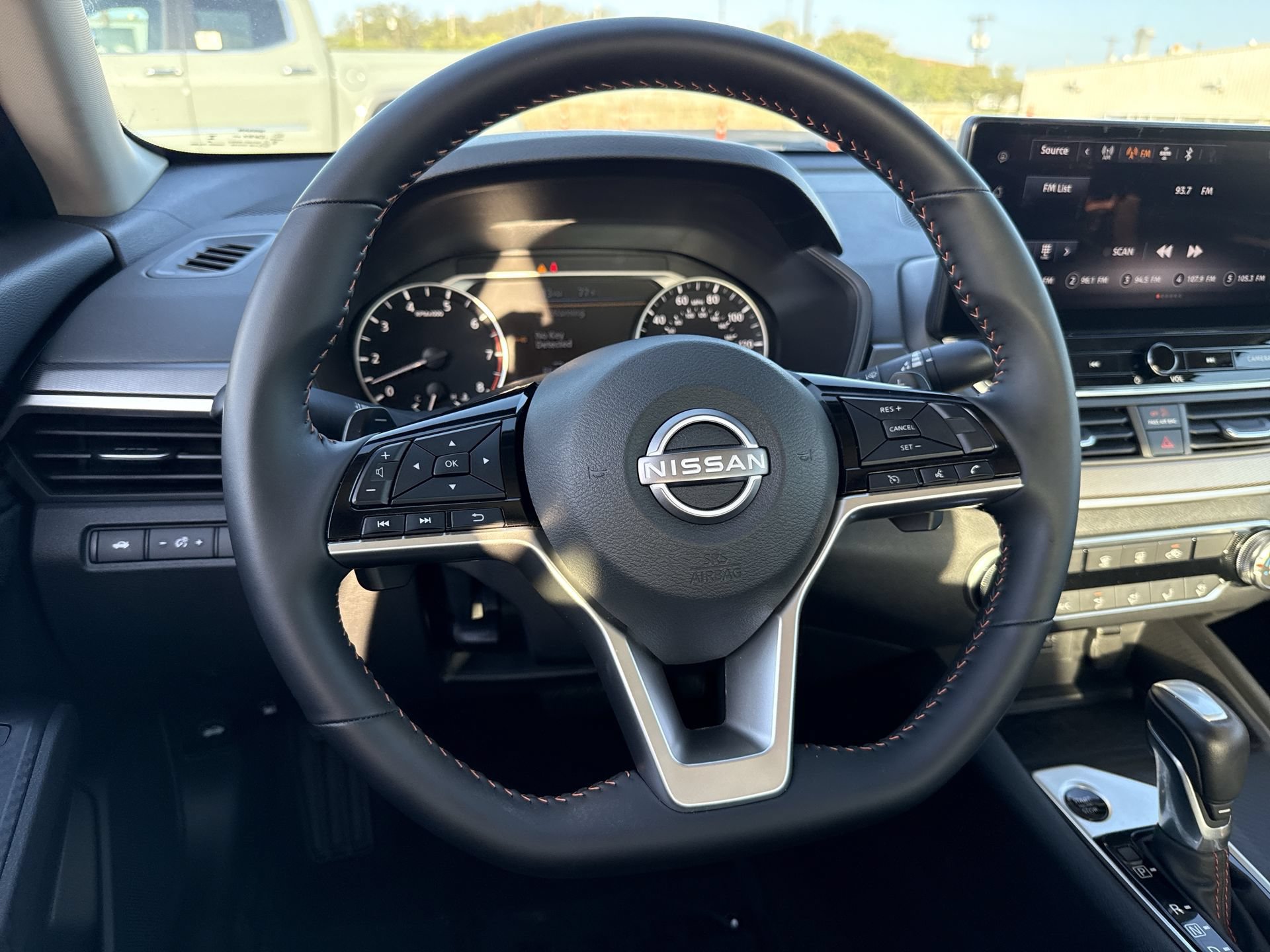 Used 2026 Nissan Altima 2.5 SR FWD image 11