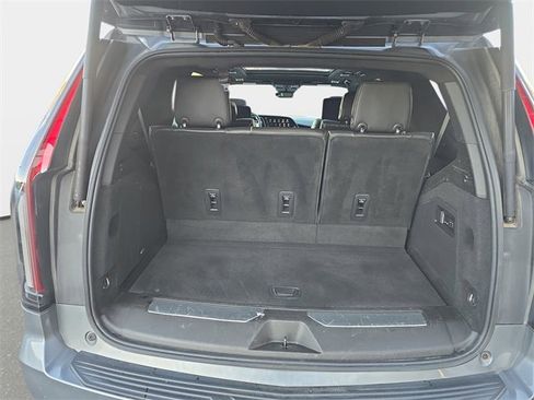 Used 2021 Cadillac Escalade Sport Platinum w/ LPO, ONYX Package image 14