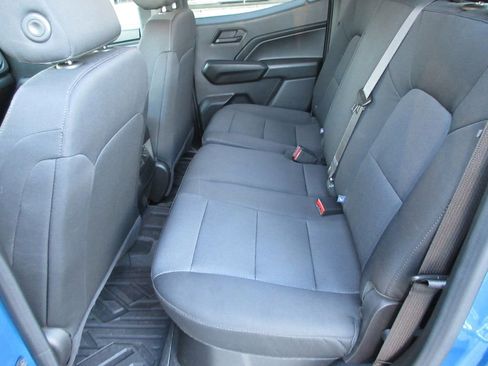 Certified 2024 Chevrolet Colorado Trail Boss w/ Technology Package AWD/4WD image 15