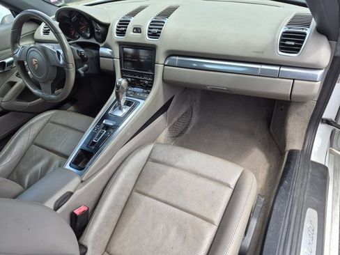 Used 2015 Porsche Boxster RWD image 14