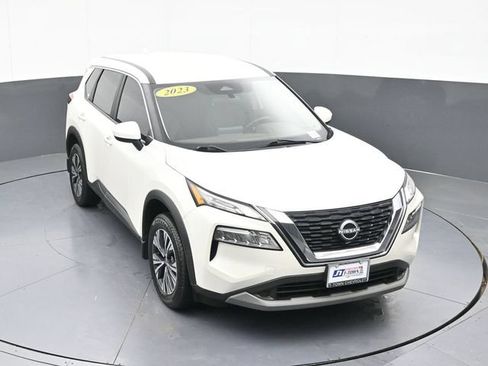 Used 2023 Nissan Rogue SV FWD image 66