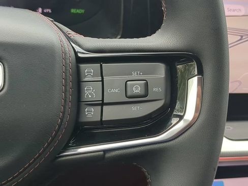 Used 2024 Jeep Wagoneer Launch Edition AWD/4WD image 31