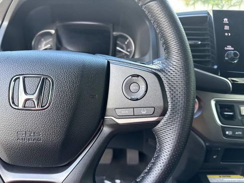 Certified 2023 Honda Passport EX-L image 30