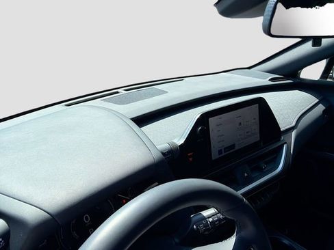 Used 2023 Lexus UX 250h F Sport w/ Accessory Package (Z2) image 9