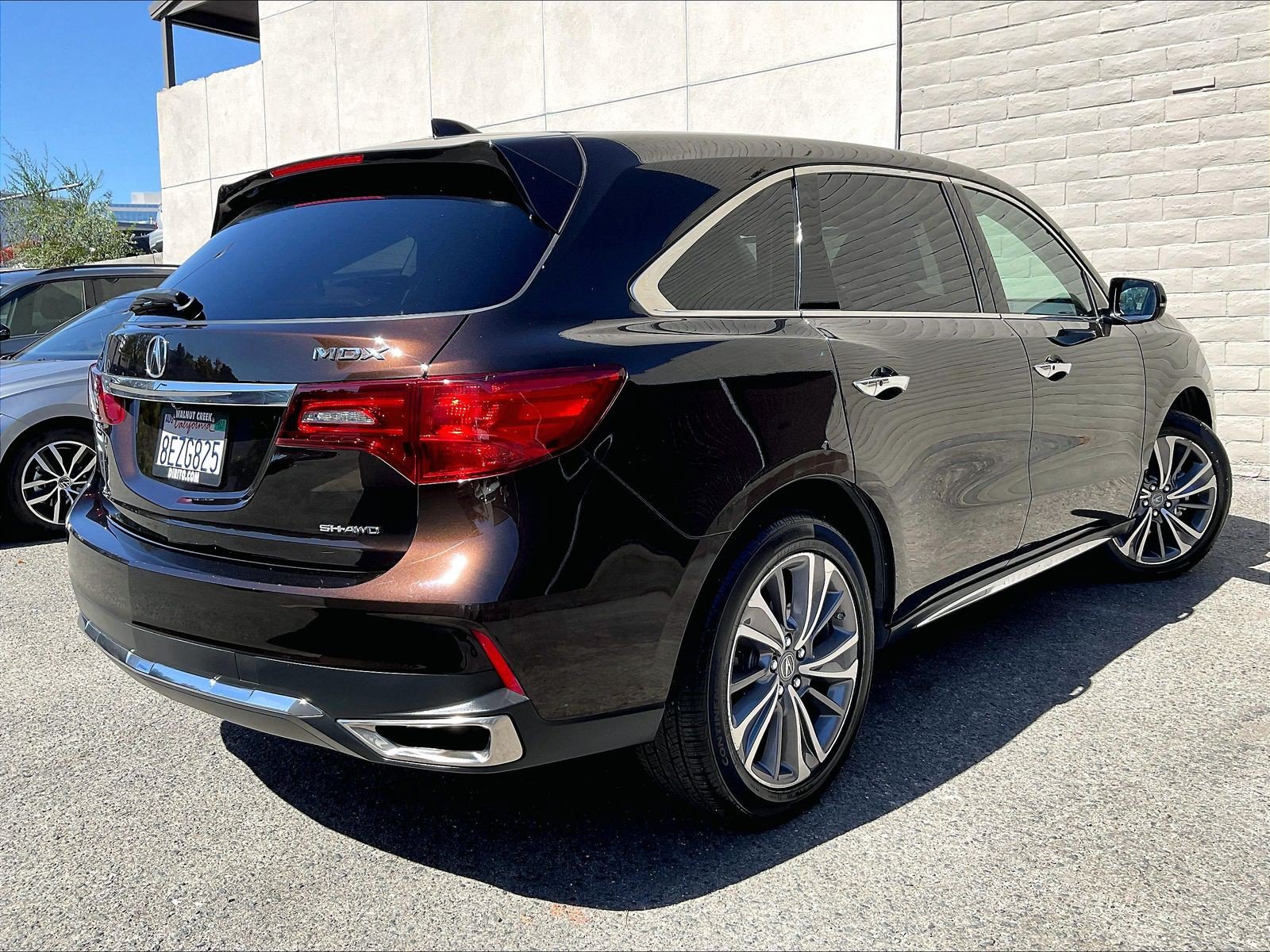 Used 2018 Acura MDX w/ Technology Package AWD/4WD image 13