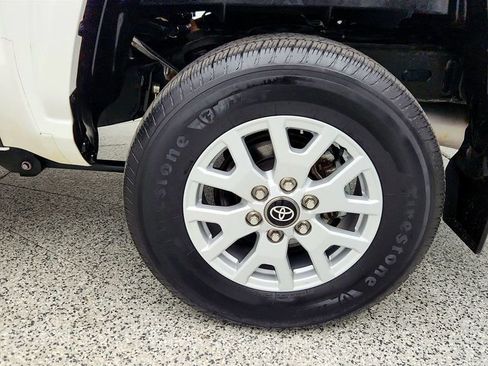 Used 2024 Toyota Tacoma SR5 image 9