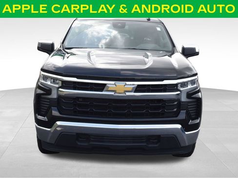 Used 2024 Chevrolet Silverado 1500 LT AWD/4WD image 3