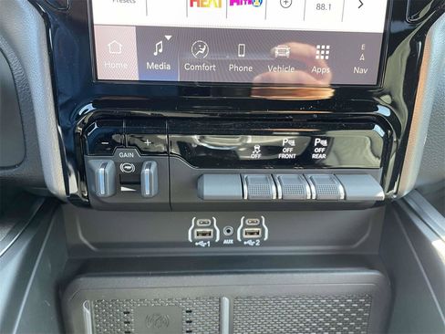 New 2026 RAM 1500 Big Horn image 24