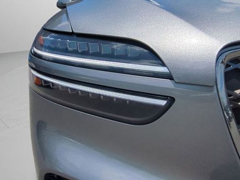 New 2026 Genesis GV70 2.5T AWD/4WD image 22