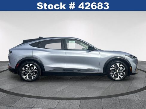 Certified 2022 Ford Mustang Mach-E Premium image 4