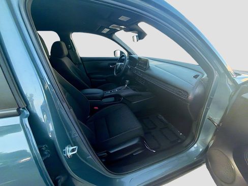 Used 2024 Honda HR-V Sport image 30