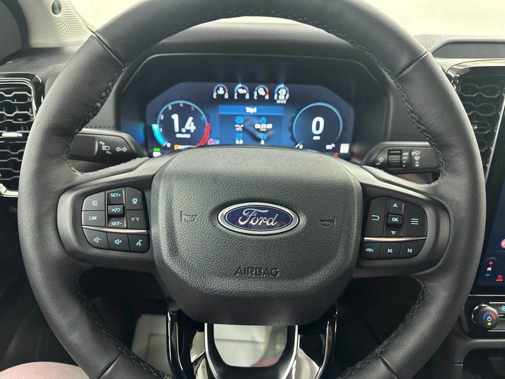 New 2026 Ford Ranger Lariat w/ Black Appearance Package AWD/4WD image 37
