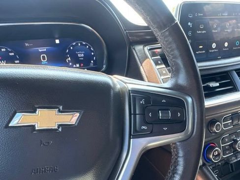 Used 2022 Chevrolet Tahoe LT w/ LT Signature Plus Package AWD/4WD image 28