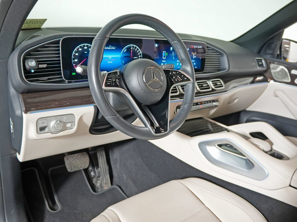 Used 2024 Mercedes-Benz GLE 450e 4MATIC image 14
