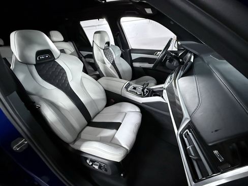 Used 2022 BMW X5 M w/ Competition Package 2 image 27