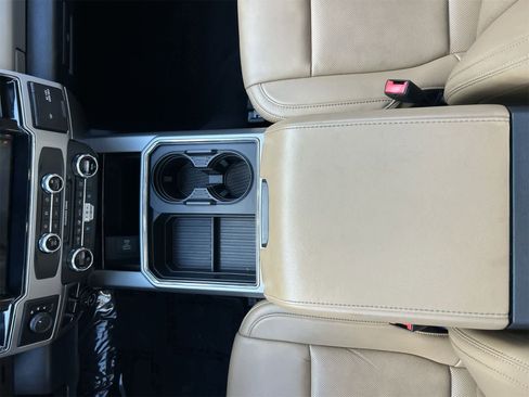 Used 2022 Ford F250 Lariat w/ Lariat Value Package image 16