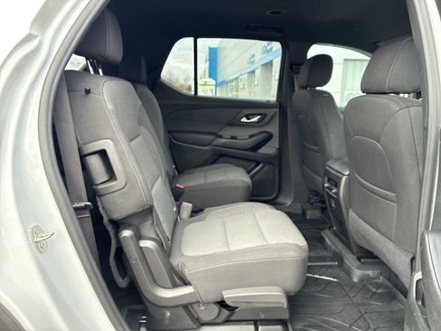 Certified 2023 Chevrolet Traverse LT w/ LPO, Floor Liner Package image 26