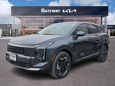 New 2026 Kia Sportage S image 1