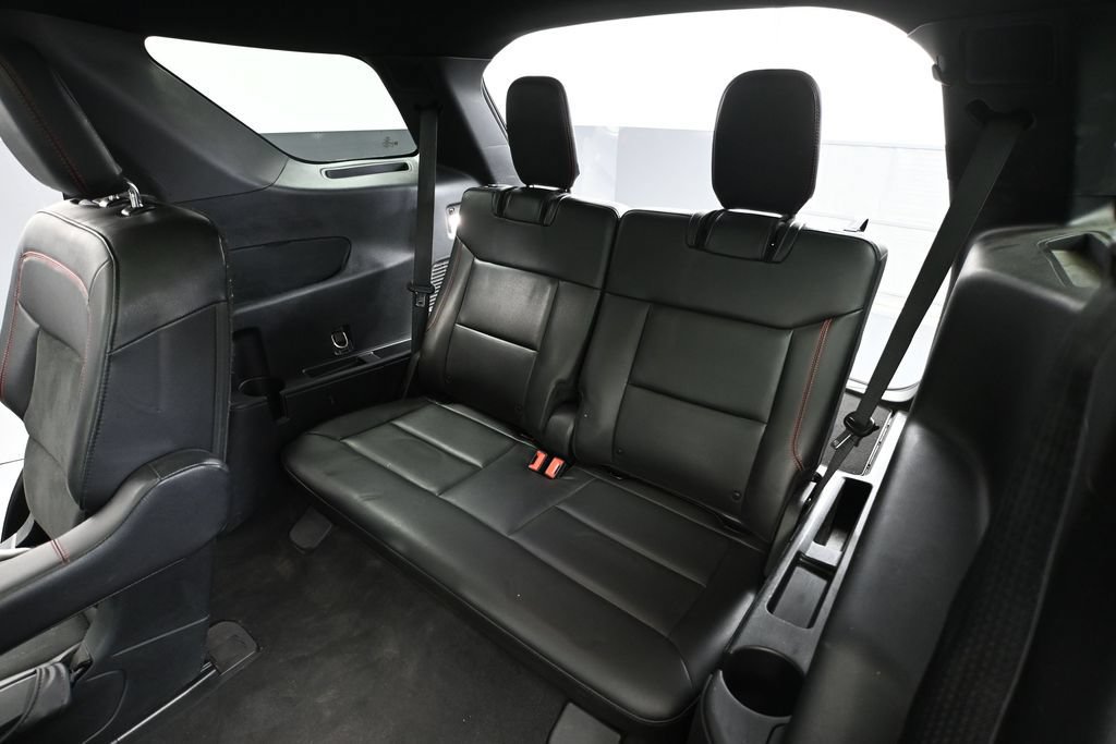Used 2023 Ford Explorer ST-Line AWD/4WD image 36