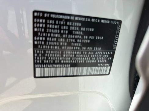 Used 2022 Volkswagen Tiguan SE FWD image 36