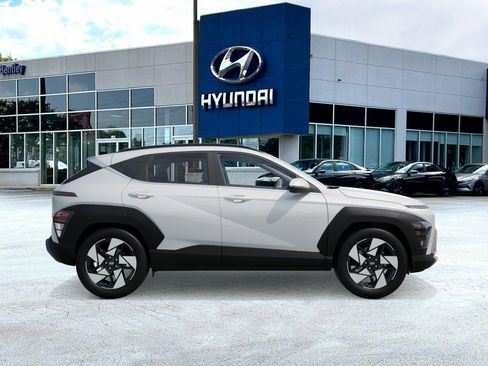 New 2026 Hyundai Kona Limited FWD image 7