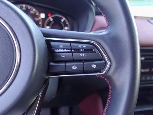Certified 2025 MAZDA CX-70 Plug-In Hybrid w/ Premium Plus AWD/4WD image 15