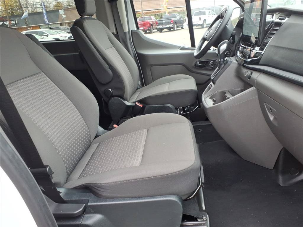 Used 2023 Ford Transit 350 XLT RWD image 13