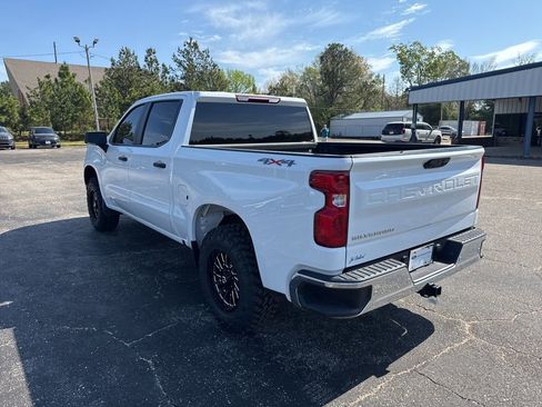 Used 2024 Chevrolet Silverado 1500 W/T w/ WT Value Package AWD/4WD image 20