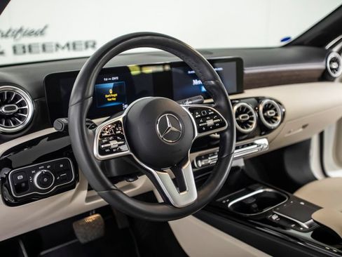 Used 2021 Mercedes-Benz A 220 4MATIC image 21