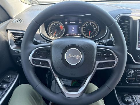 Used 2022 Jeep Cherokee Latitude Lux AWD/4WD image 20