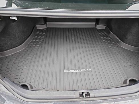 Used 2025 Toyota Camry LE image 47