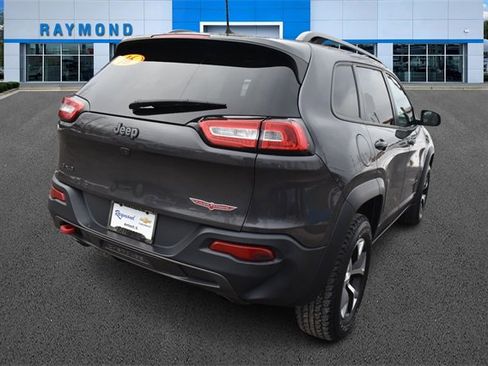Used 2016 Jeep Cherokee Trailhawk w/ Comfort/Convenience Group image 3