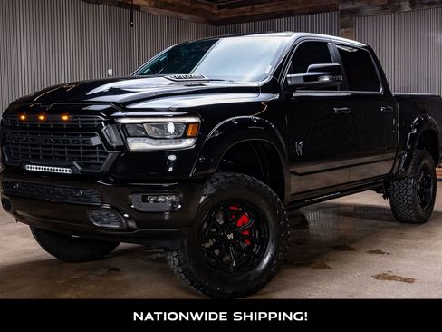 Used 2024 RAM 1500 Laramie AWD/4WD image 4