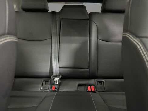 Used 2023 Toyota Corolla Cross XLE image 19