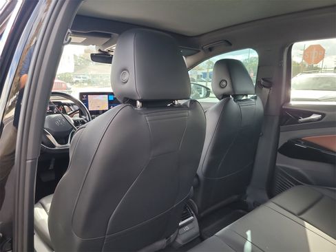 Used 2022 Volkswagen ID.4 Pro S image 13