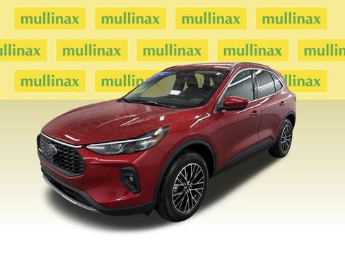 Certified 2026 Ford Escape SE w/ PHEV Premium Package image 14