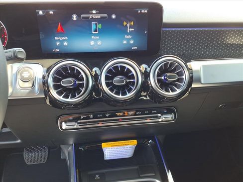 New 2025 Mercedes-Benz GLB 250 4MATIC image 20