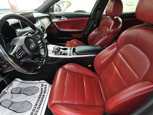 Used 2020 Kia Stinger GT2 AWD/4WD image 8