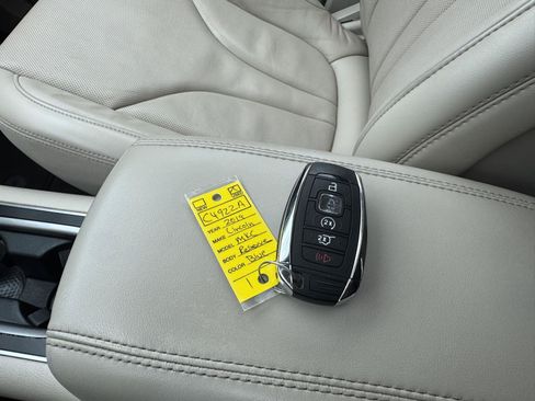 Used 2019 Lincoln MKC Reserve AWD/4WD image 33