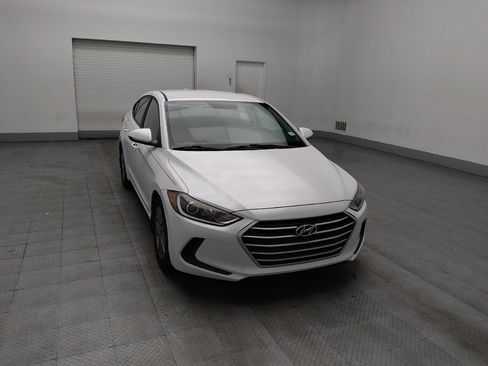 Used 2018 Hyundai Elantra SEL image 14