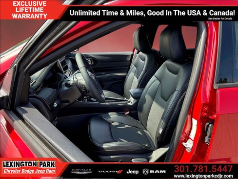 New 2026 Jeep Compass Latitude AWD/4WD image 9