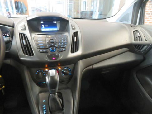 Used 2016 Ford Transit Connect XL image 36