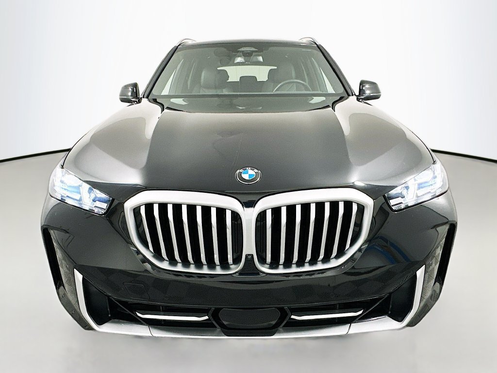 Used 2025 BMW X5 sDrive40i w/ Premium Package RWD image 2