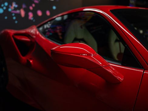 Used 2022 Ferrari F8 Tributo RWD image 12