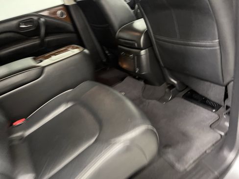 Used 2019 INFINITI QX80 Luxe image 21