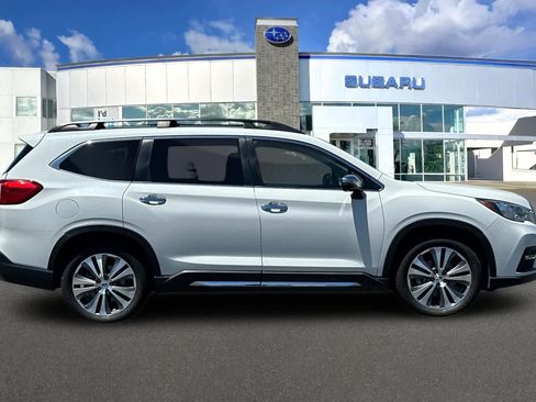 Used 2019 Subaru Ascent Touring AWD/4WD image 6