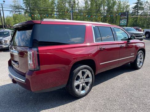 Used 2016 GMC Yukon XL Denali w/ Open Road Package AWD/4WD image 7